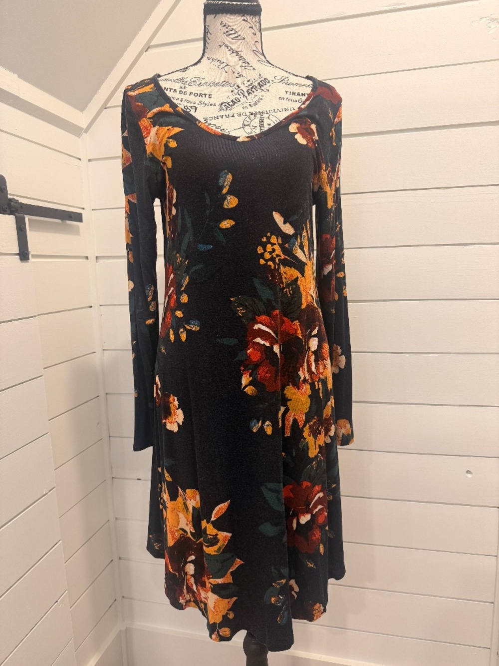 Floral Long Sleeve Fit & Flare Dress – Women's Large | Black Multi | Rayon Blend